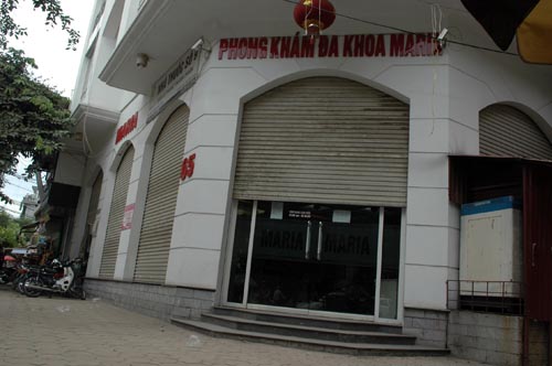 Khi[-]bệnh[-]nhân[-]phòng[-]chết[-]Phòng[-]khám[-]Maria[-]mới[-]đóng[-]cửa